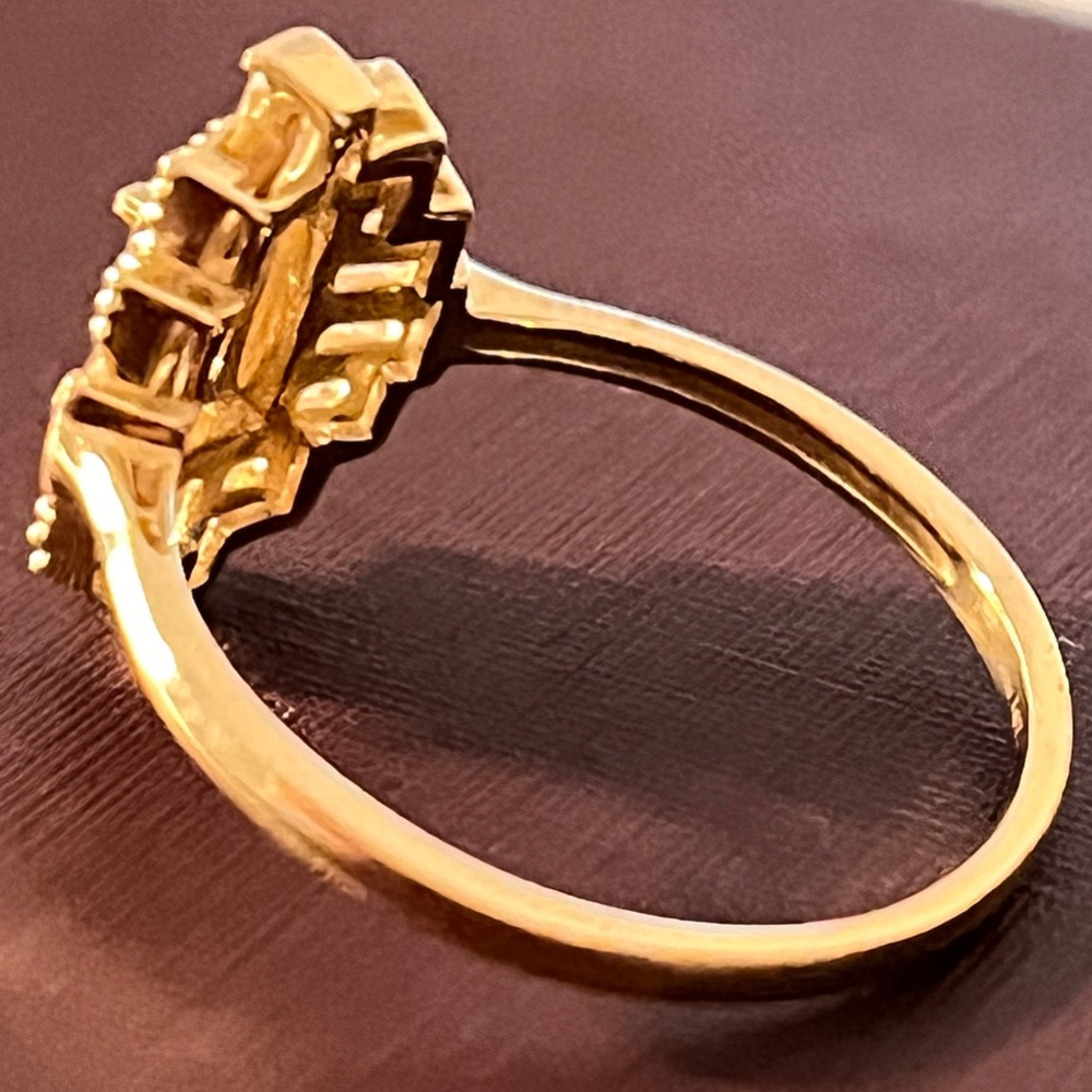 14k Gold Art Deco Shield Ring White Topaz, Size 7 - Picture 6 of 7
